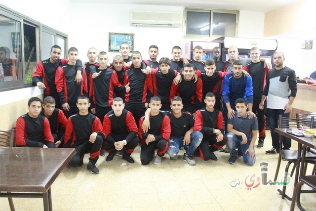 اشبال نادي الوحدة ( ج )  يتصدر لائحة الدوري ومدرب الفريق اسلام بدير في مبادرة تكاتفية تواصلية